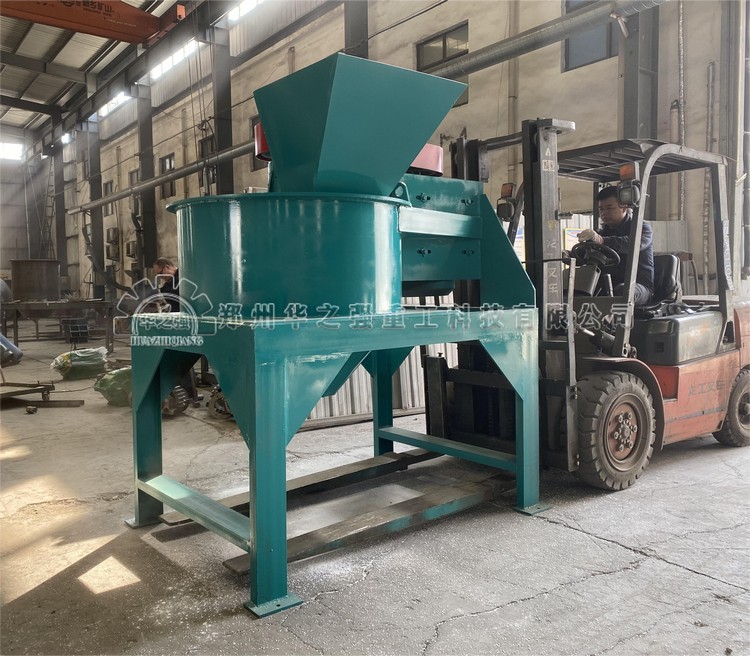 有機(jī)肥立式粉碎機(jī)的結(jié)構(gòu)特點(diǎn)和應(yīng)用優(yōu)勢有哪些？