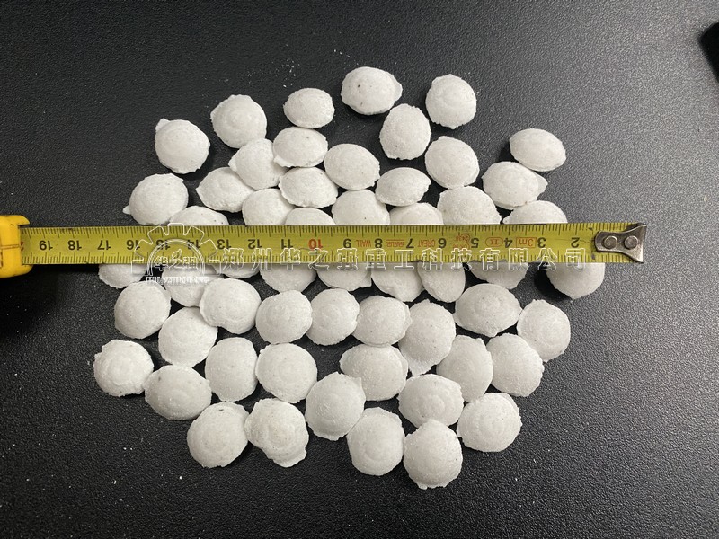 顆粒肥和粉狀肥哪種好？